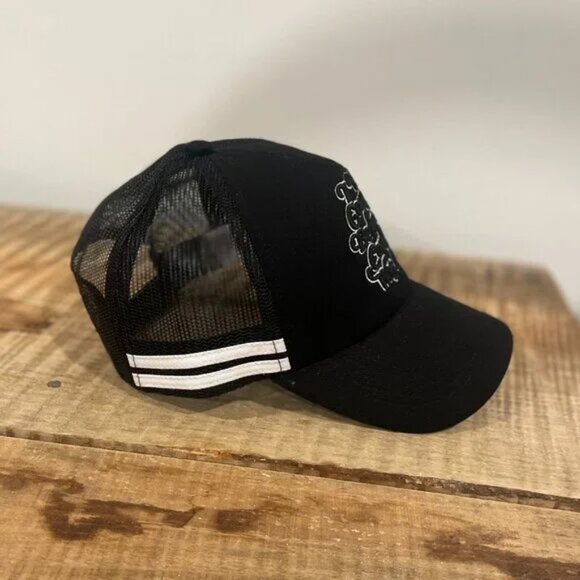 Understated Leather Country Cool Trucker Hat In Black - Picture 6 of 7